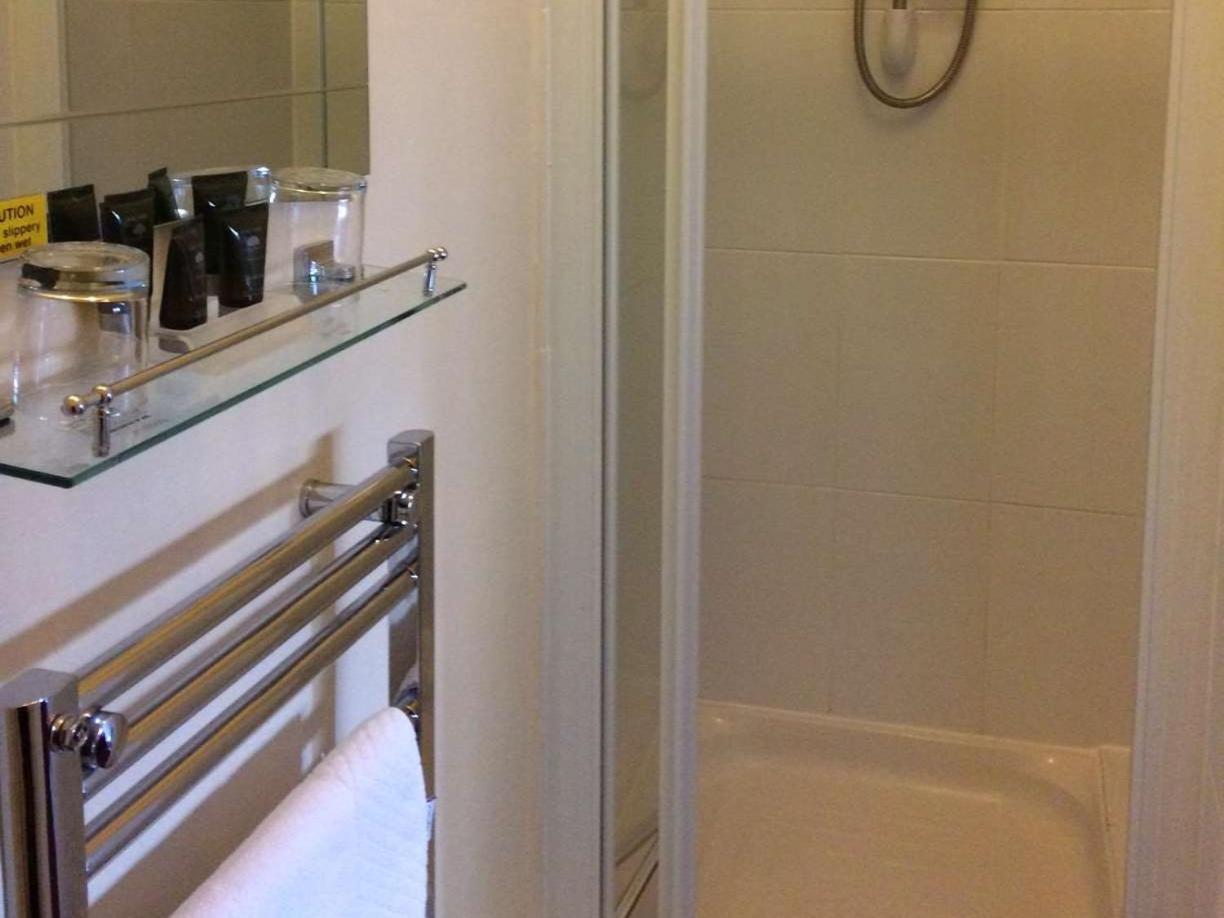 Rose And Crown B&B Burwash Room photo